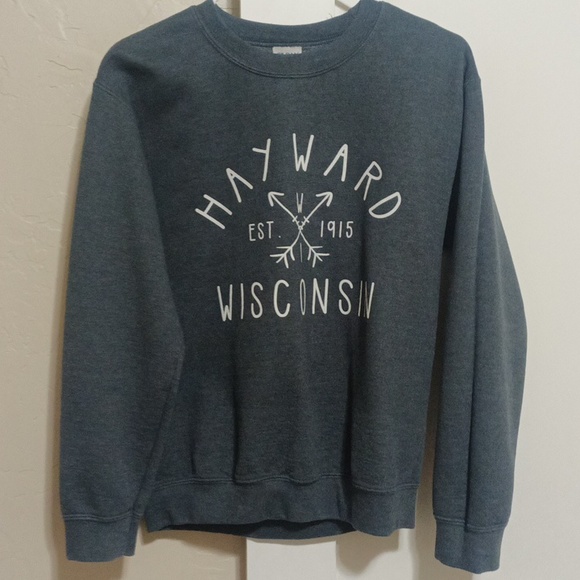 Hayward Wisconsin sweater - Picture 2 of 3